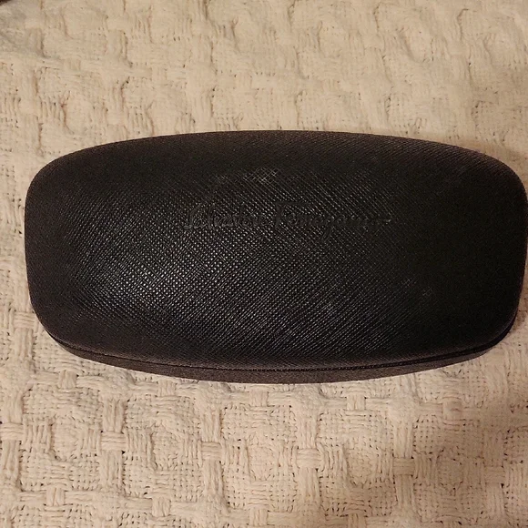 Salvatore Ferragamo Black Glasses Case Salvatore Ferragamo Black Clamshell Glasses Case Sunglasses  main image 4